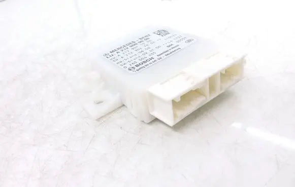 Mercedes-Benz E A207 Parking PDC control unit/module A2129009505 0263004435
