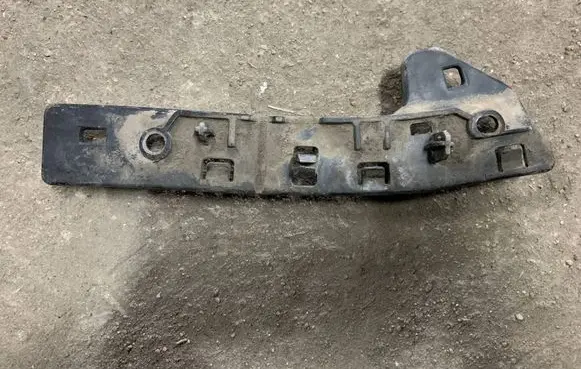 Citroen Berlingo Front bumper mounting bracket 9680546880