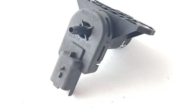 Peugeot 308 Vacuum valve 9688124580