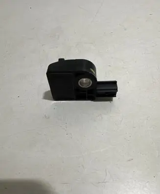 Tesla Model S Airbag deployment crash/impact sensor 100901700A 91901696418