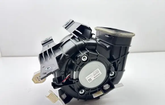 Toyota C-HR I Hybrid/electric vehicle battery fan G923047080 BASF510B28