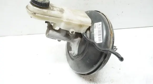 Mitsubishi Colt Brake booster MR955871