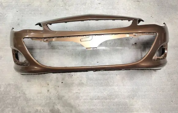 Opel Astra J Front bumper 13368660