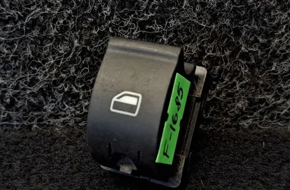 Audi A4 S4 B6 8E 8H Electric window control switch 8E0959855