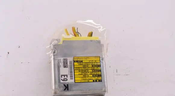 Toyota Prius (XW20) Airbag control unit/module 8917047390