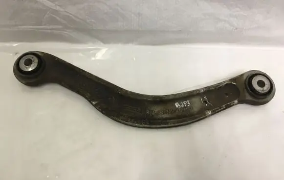Mercedes-Benz C W204 Rear upper control arm/wishbone A20407FI6