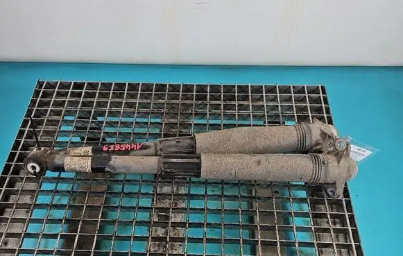 Rear shock absorber/damper