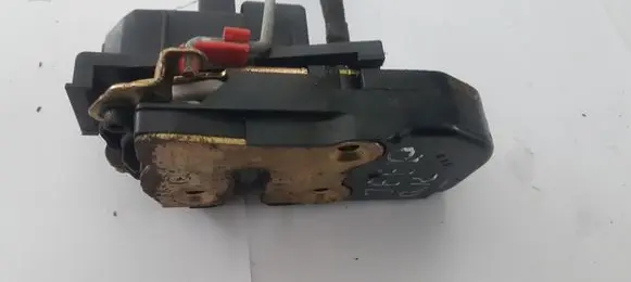 Jeep Grand Cherokee (WJ) Rear door lock