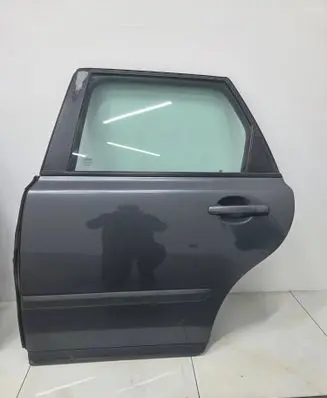 Rear door