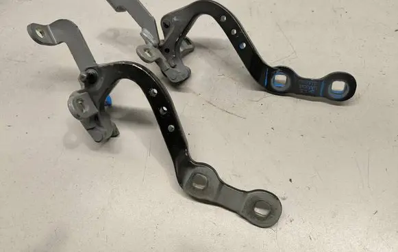 BMW X3 G01 Tailgate/trunk/boot hinge 7397315 7397316