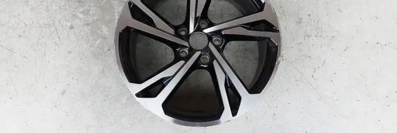 R20 alloy rim