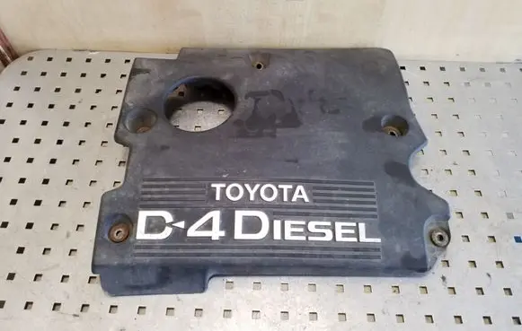 Toyota Avensis Verso Engine cover (trim)
