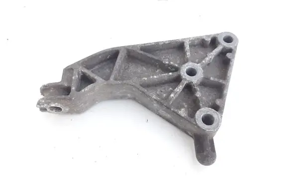 Opel Astra G Engine mounting bracket 90575233