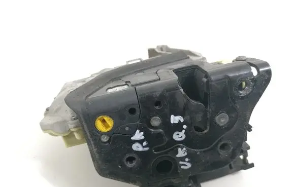 Audi Q7 4L Front door lock 3C2837015A