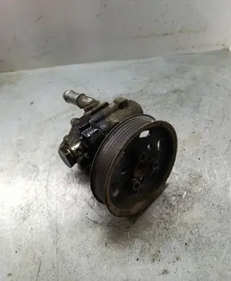 Audi A3 S3 8L Power steering pump 038145157
