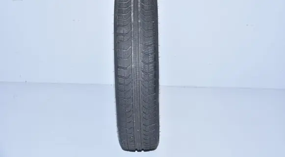 BMW i3 R19 winter tire 
