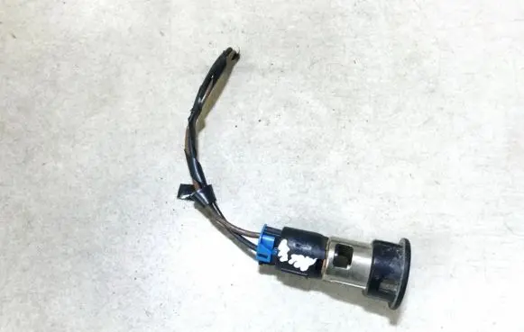 Opel Meriva A Cigarette lighter 