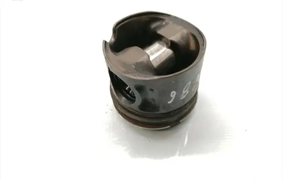 Piston