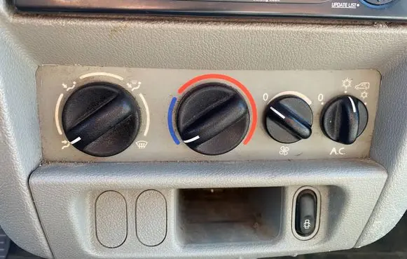 Renault Kangoo I Climate control/heater control trim
