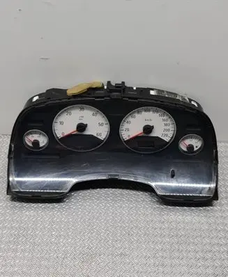 Opel Zafira B Speedometer (instrument cluster) 24461761 110080210002