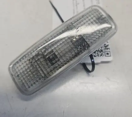 Audi A6 S6 C5 4B Other interior light 8L0947105A