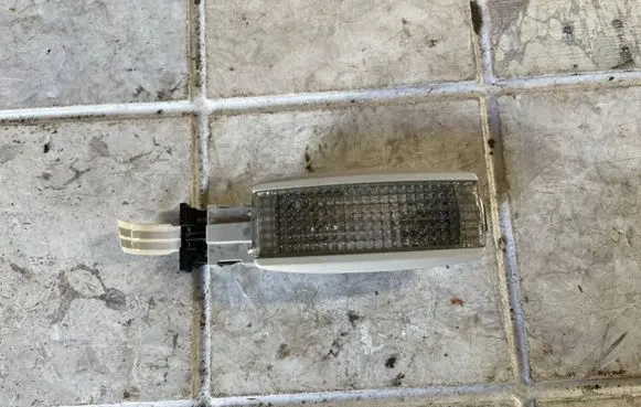 Volkswagen Touran I Other interior light 3B0947113