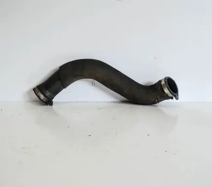 Intercooler hose/pipe