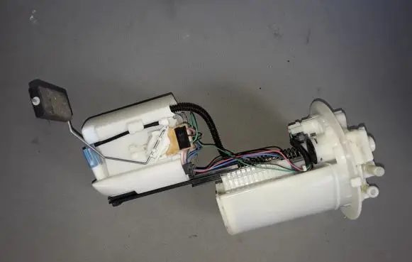 Toyota Prius Prime In-tank fuel pump 7702047140