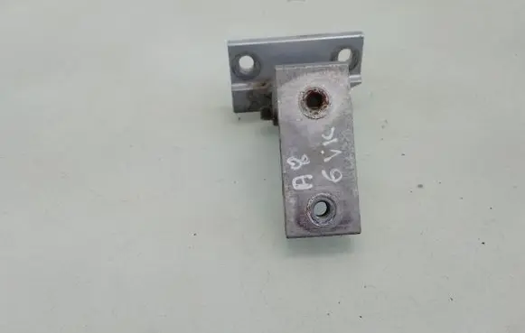 Audi A8 S8 D2 4D Rear door upper hinge 4D0833401