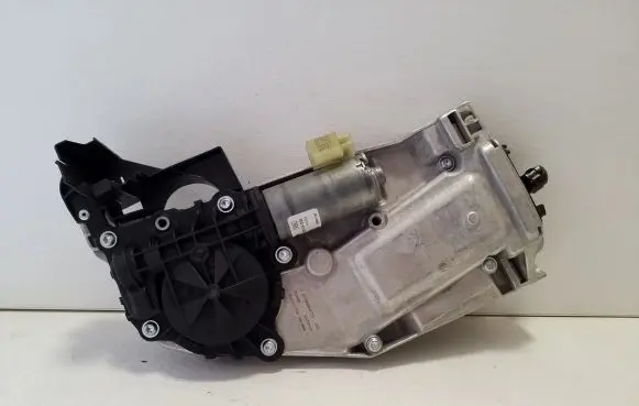 Mercedes-Benz GLC C254 Tailgate/trunk/boot lift motor 039020400K A0999064703