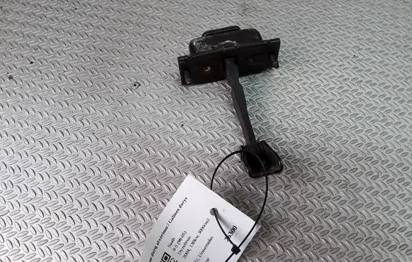 Saab 9-5 Rear door check strap stopper
