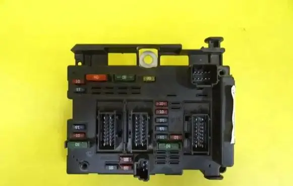 Peugeot 307 BSM Control unit 9650664080