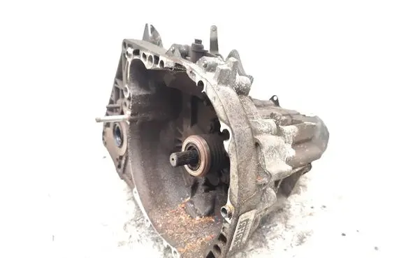 Renault Megane III Manual 5 speed gearbox 7701723423 JH3183