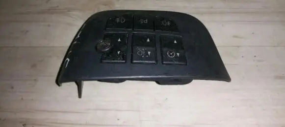 Fog light switch