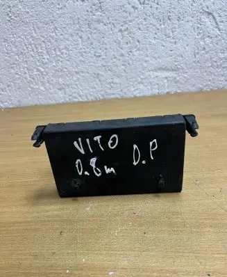 Mercedes-Benz Vito Viano W639 Door control unit/module 6398201226 F1316