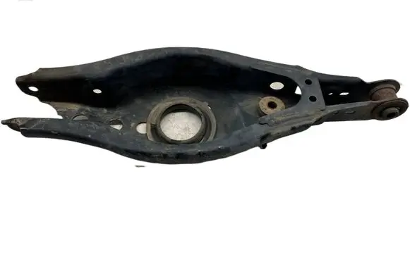 Toyota Avensis T270 Rear control arm