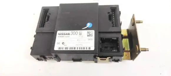 Nissan Pathfinder R51 Comfort/convenience module 284B2EB300 5WK48935