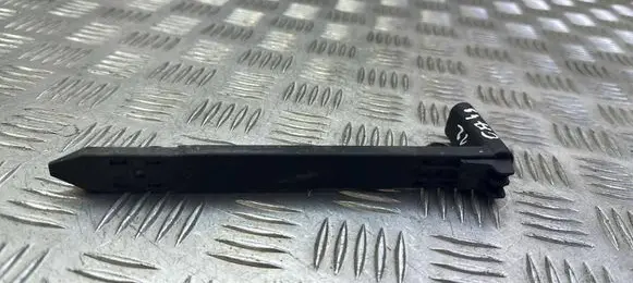 Volvo XC60 Headlight/headlamp mounting bracket 30763154