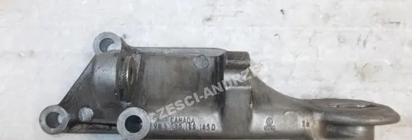 Volkswagen Polo III 6N 6N2 6NF Engine mounting bracket 030199185D