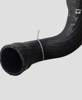 Volvo XC90 Intercooler hose/pipe