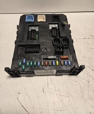 Peugeot 307 Comfort/convenience module 21676031 281148344A 28113342