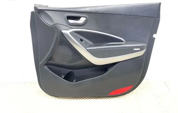 Hyundai Santa Fe Front door card panel trim 