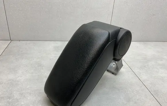 Audi A3 S3 8P Armrest 8P0864207F