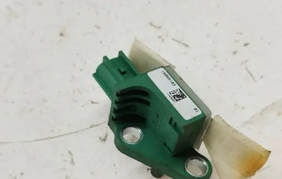 Volkswagen PASSAT B6 Airbag deployment crash/impact sensor 3C0909606