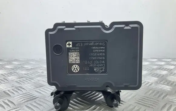 Volkswagen Scirocco ABS Pump 1K0907379BJ