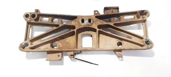 Dodge Magnum Engine mounting bracket a580