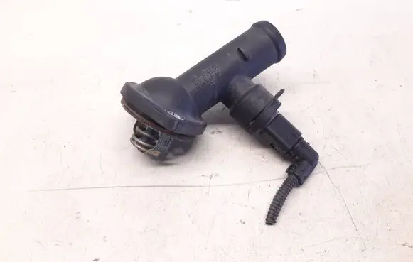 Audi A3 S3 8P Thermostat 03G121121D
