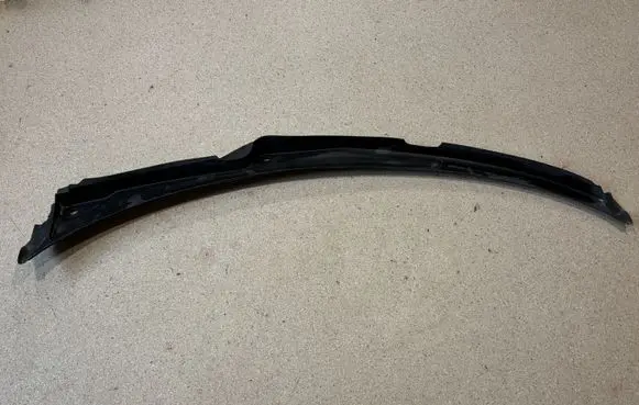 Audi A7 S7 4G Wiper trim 4G8819403