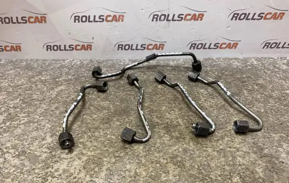 Mercedes-Benz C W204 Fuel injector supply line/pipe 