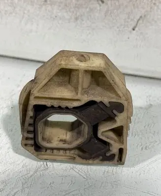 Skoda Octavia Mk2 (1Z) Radiator mount bracket 1z0121867